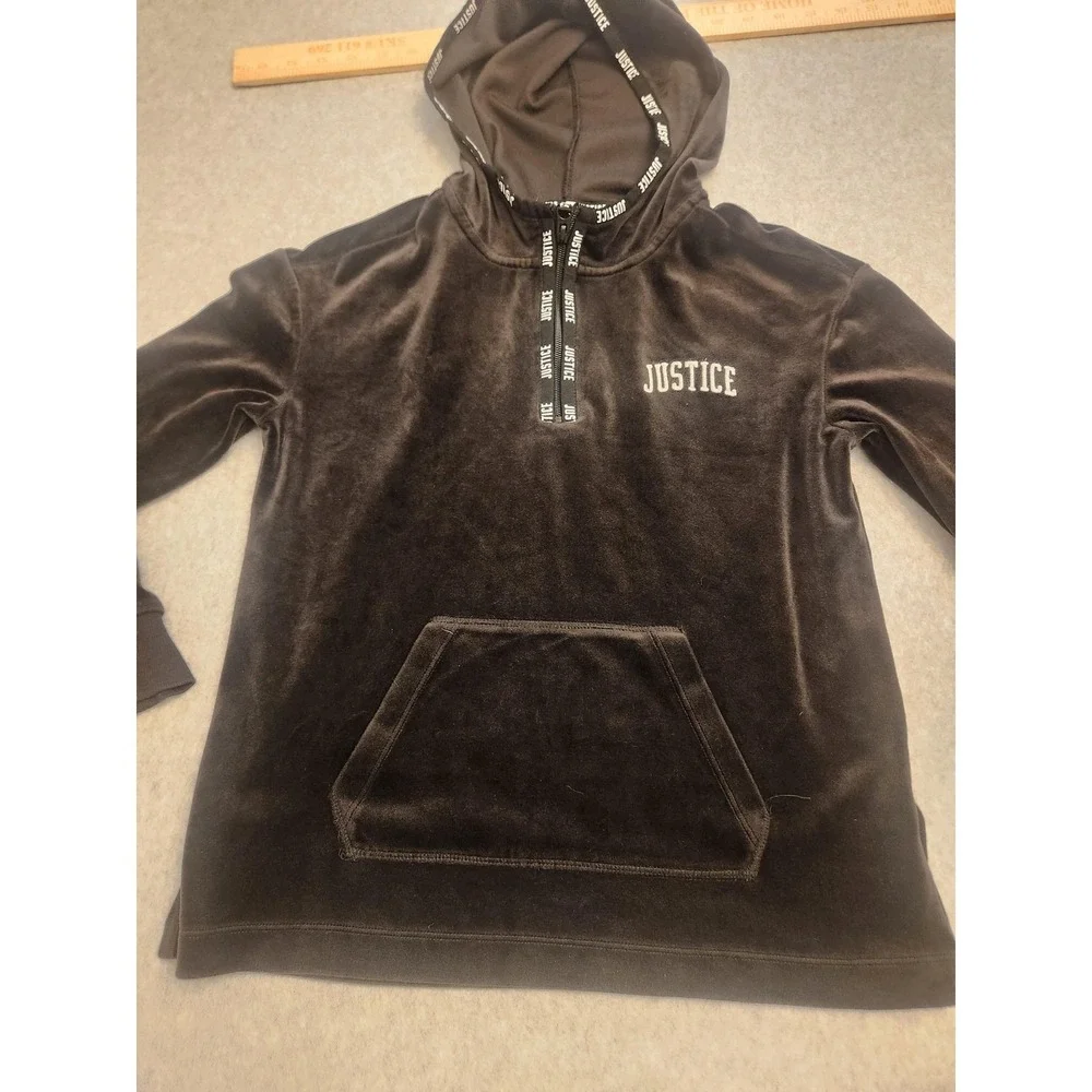 Justice Hoodie Girls Size 10 Black Velour Pullover Kangaroo Pocket Logo‎ Youth